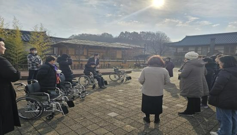 관광종사자 교육 진행되는 사진2