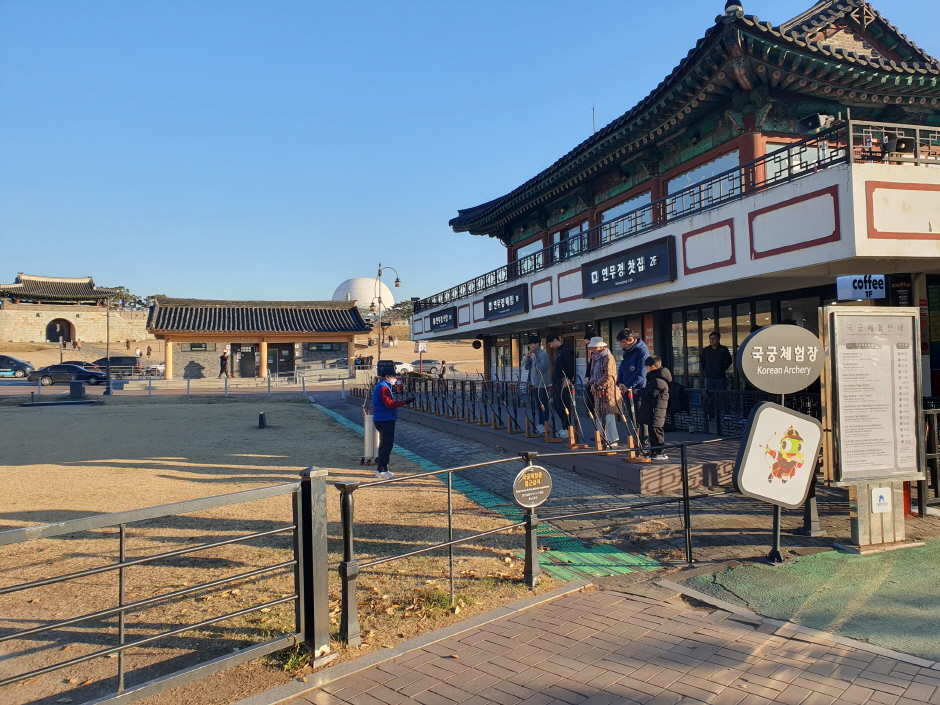 수원 화성연무대