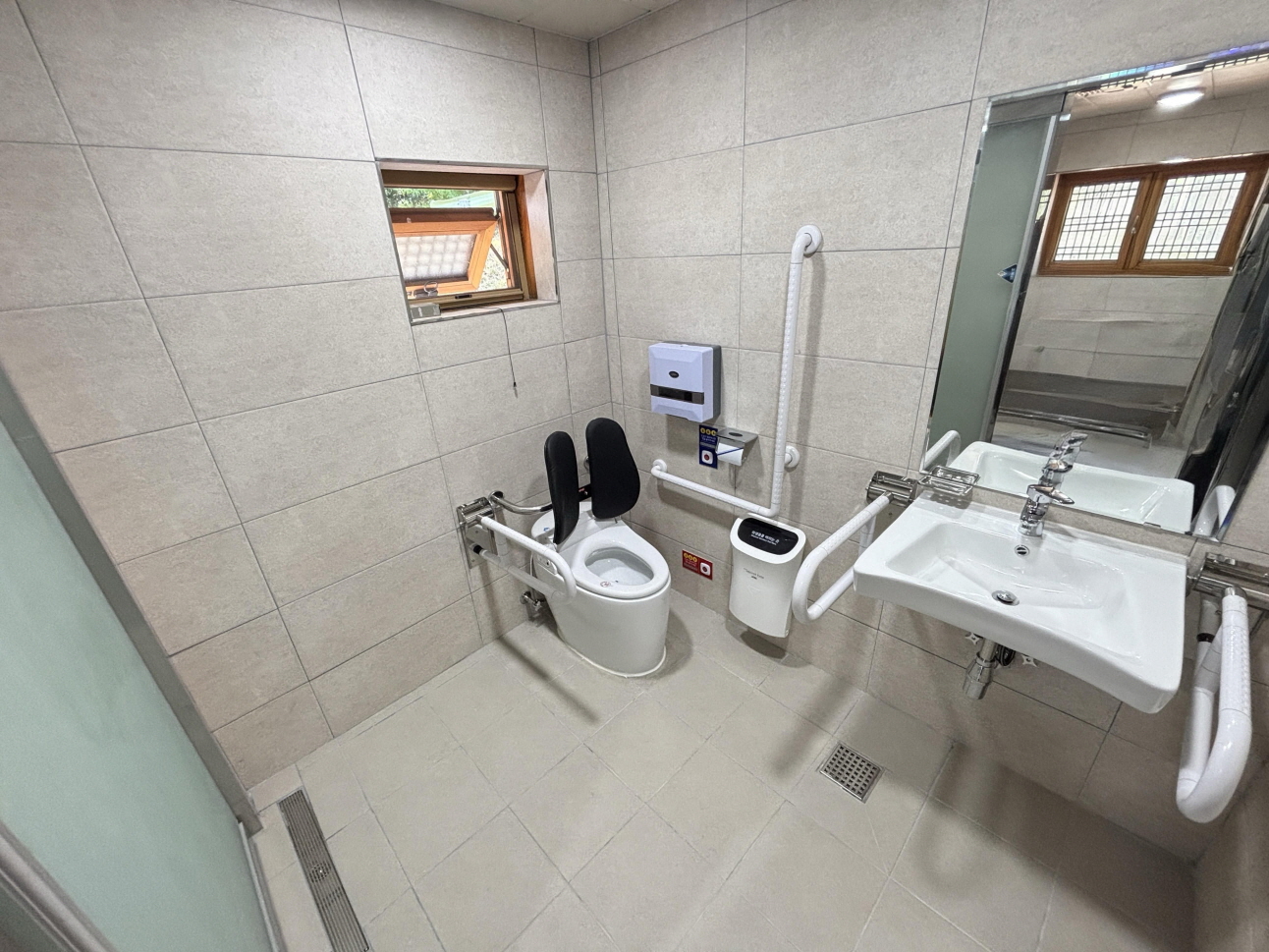 무장애 한옥객실