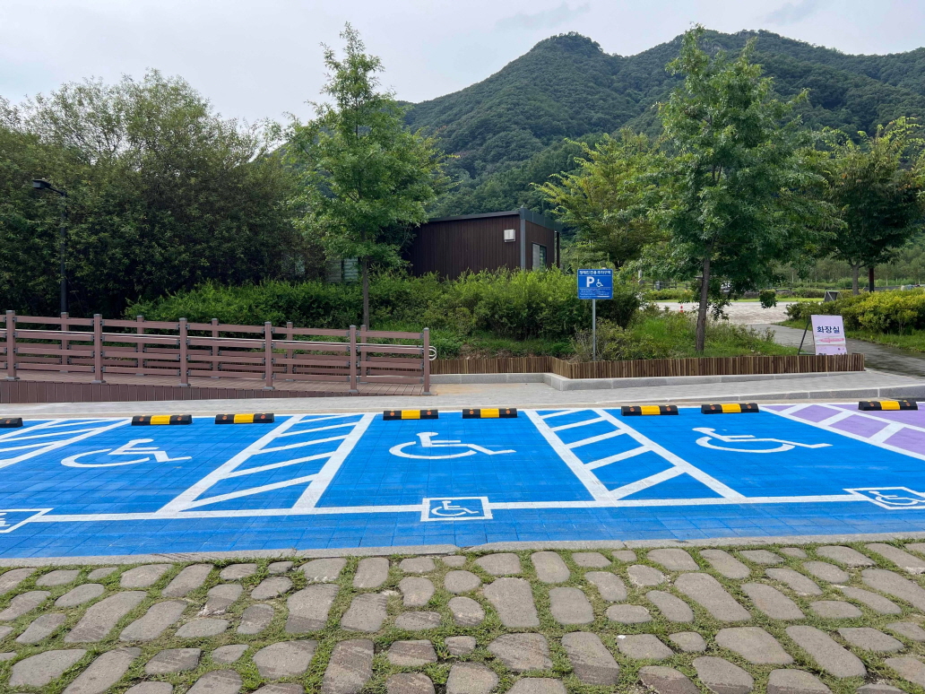 장애인주차장