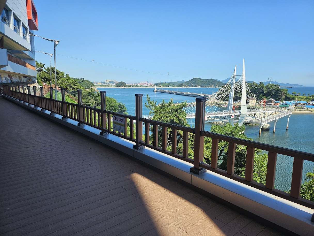 일반 및 장애인 등 이용가능 화장실