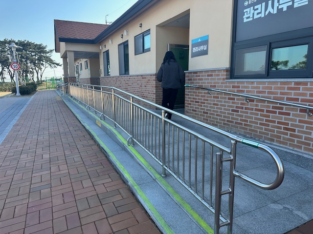 무장애 보행로